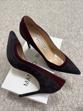 Manolo Blahnik Black and Burgundy Suede Two-Tone Pointed Pumps